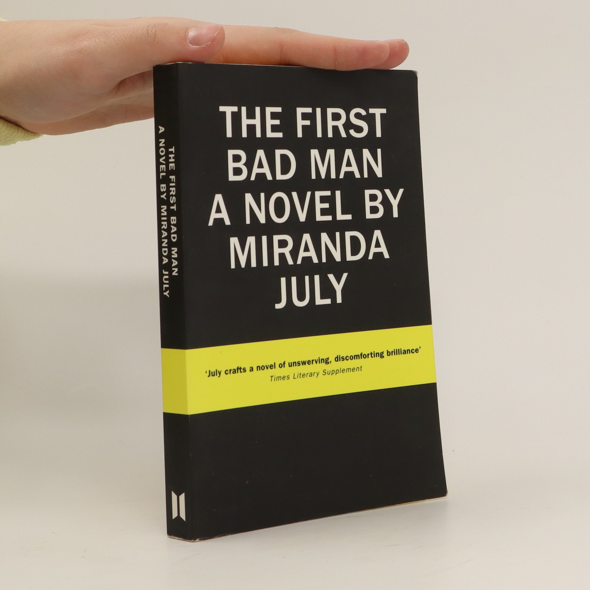 The First Bad Man July, Miranda knihobot.sk