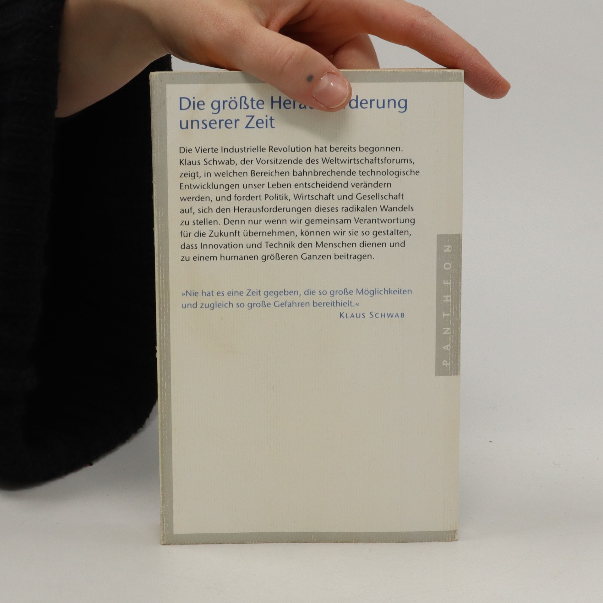 Die Vierte Industrielle Revolution Schwab Klaus Knihobot cz