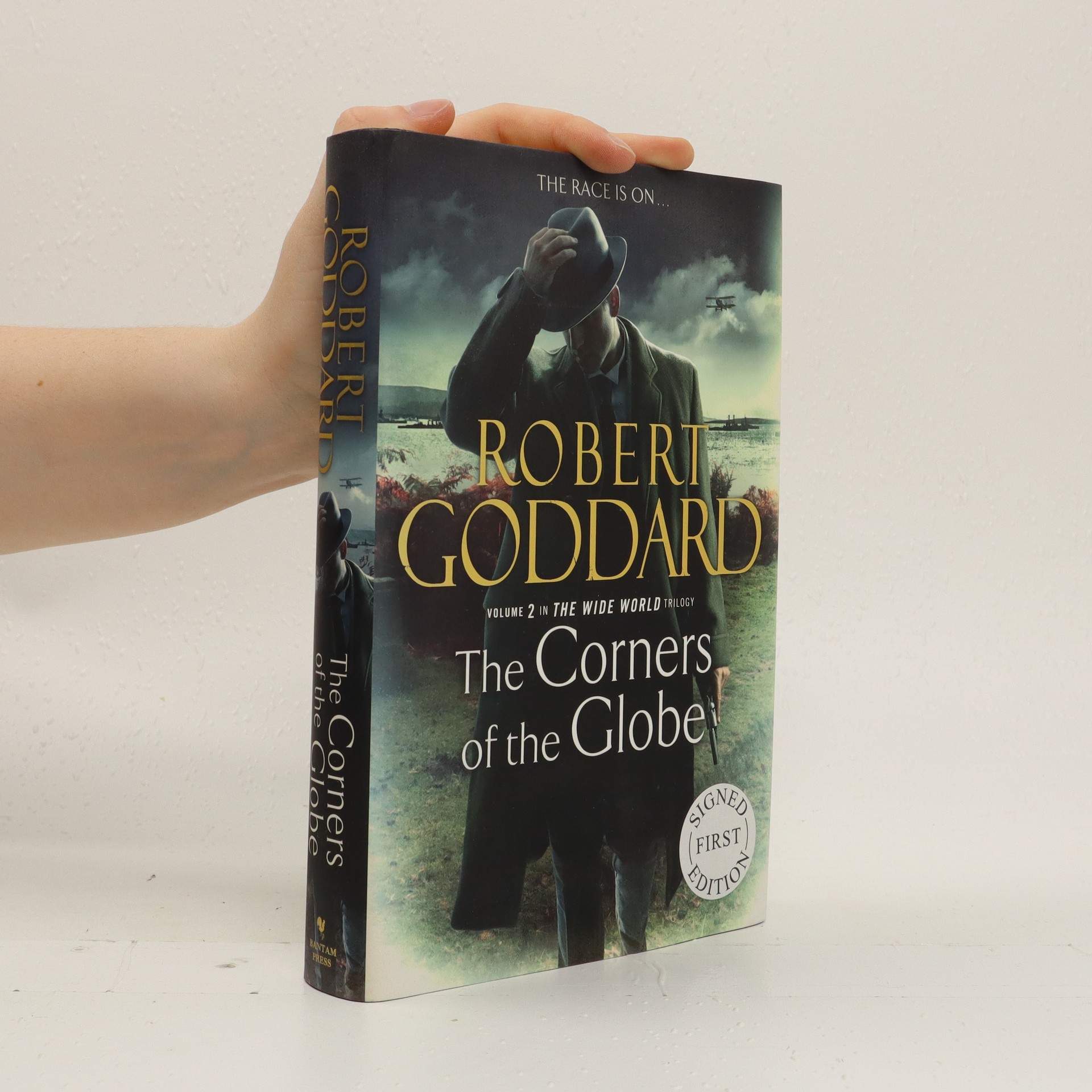 The corners of the globe Goddard, Robert knihobot.cz